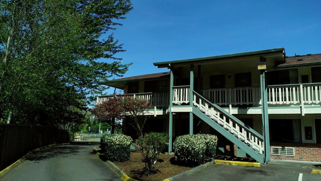 Motel Puyallup Kültér fotó